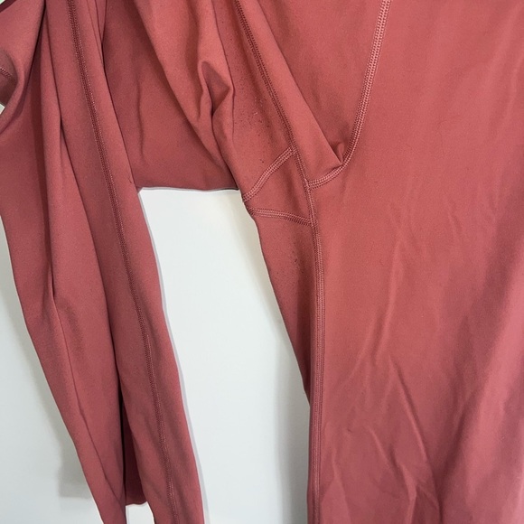 Lululemon flare Coral Leggings size 8 - Picture 5 of 12